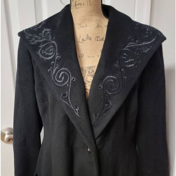 St. John Wool/Cashmere  Opera  Crystal Embroidery Coat 12 - Picture 3 of 12